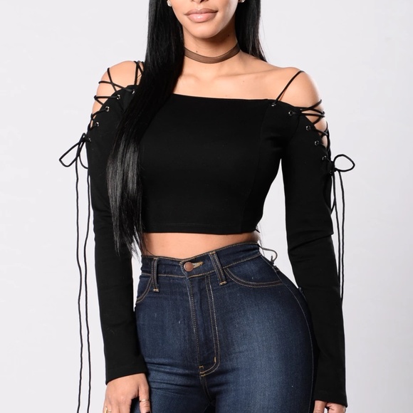 Stringy Strapless Crop Top - Picture 1 of 4